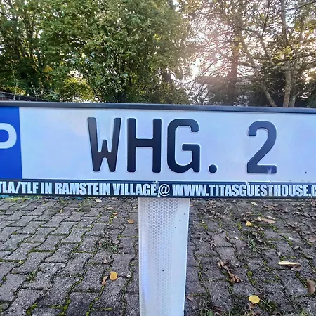 아파트 Zentral Und Ruhig Gelegene 3-zimmerwohnung Mit Gehobener Ausstattung